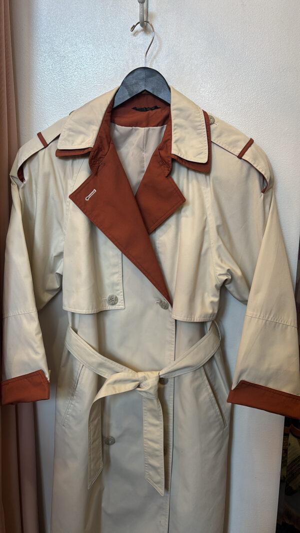 1970s Cyclone Women's Trench Coat - Image 2