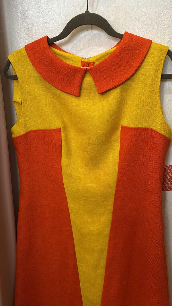 1960s Handmade Mod Dress - Image 2