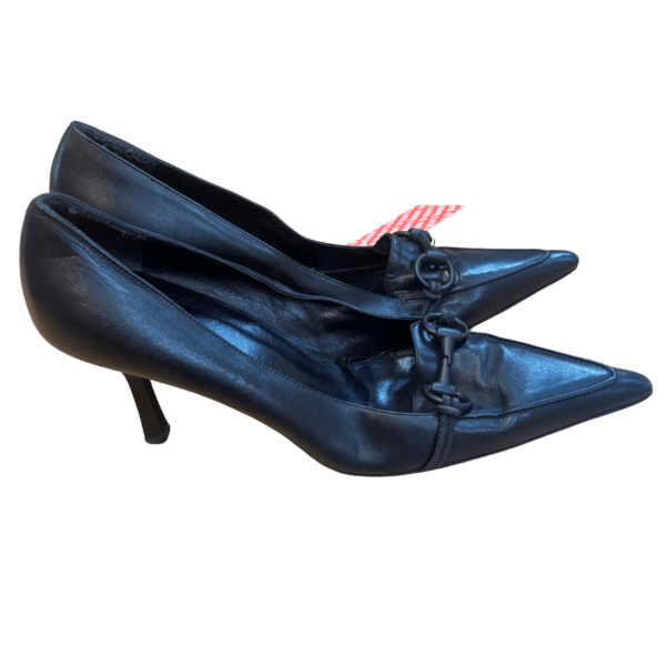 Gucci F/W 00'-01' Point Toe Leather Pumps with Horsebit Buckle - Image 5
