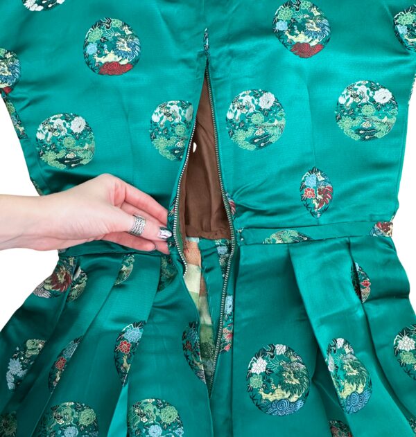1950s Chinese Brocade Fit n Flare Dress - Image 9