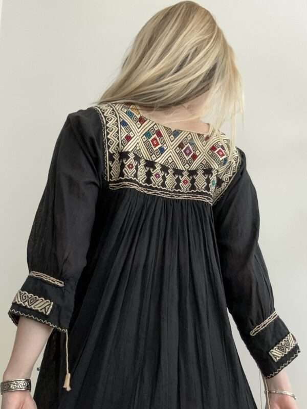 1960s Hand-Embroidered Cotton Gauze Tunic - Hippie Boho Blouse - Image 3